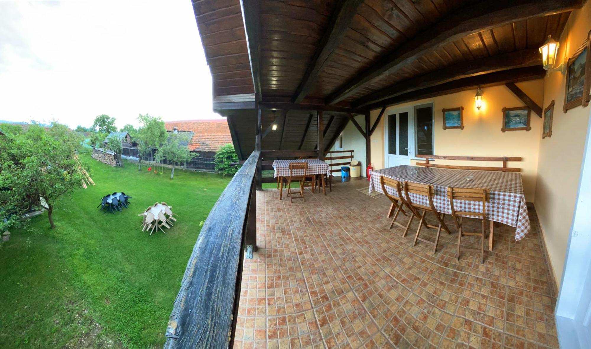 Casa Popa 호텔 Cîrţişoara 외부 사진