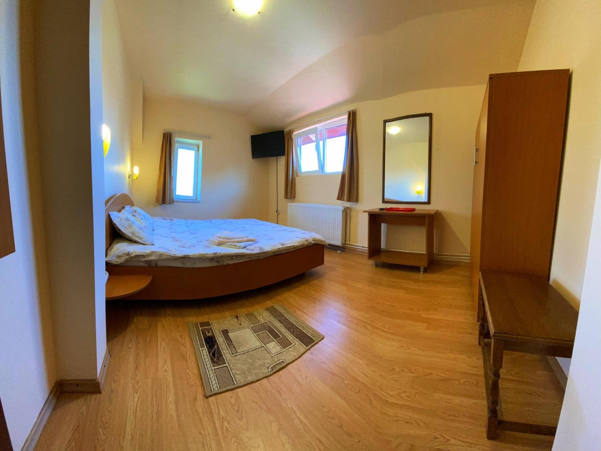 Casa Popa 호텔 Cîrţişoara 외부 사진
